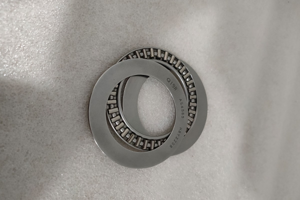 How to improve the life of needle roller bearings?